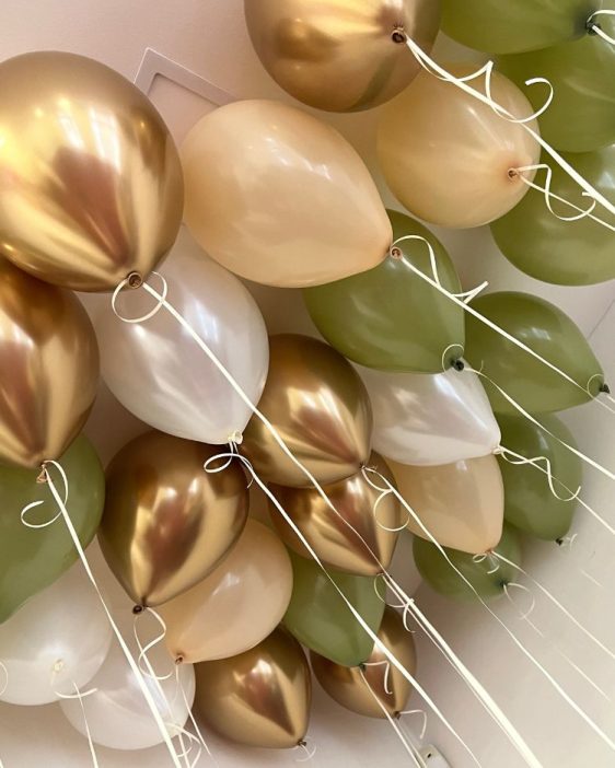 balonky na strop Green Olive