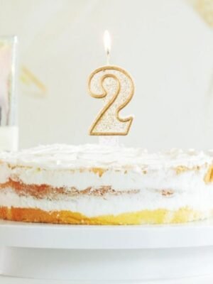 svicka na dort zlata 2